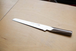Couteau à pain 22cm